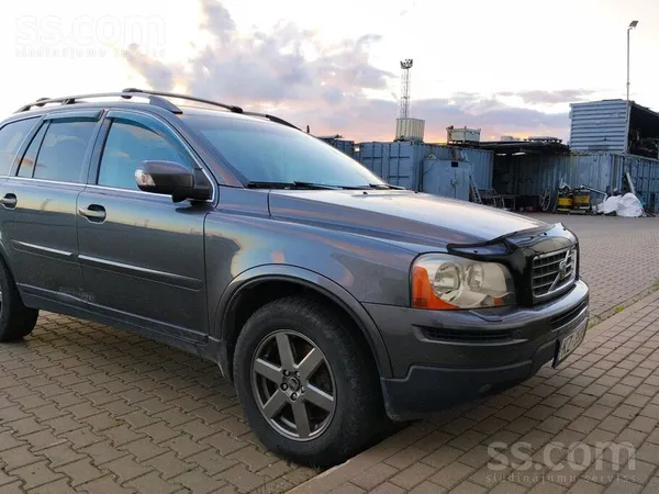 Volvo Продаю хорошую volvo xc90, автомат, D5, 136kw, awd
