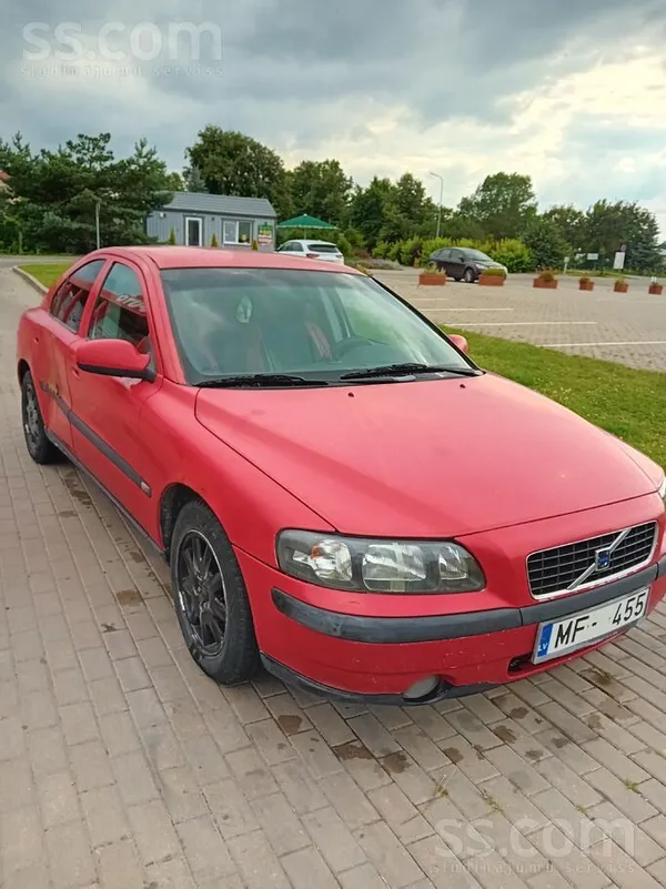 Volvo Sīkāk pa tel.