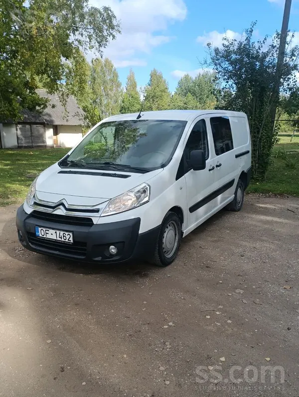 Citroen Uzņēmums pārdod pasažieru - kravas busu. Pagarināt