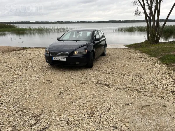 Volvo Продаётся Volvo V50 с надёжным 2.0-литровым двигат