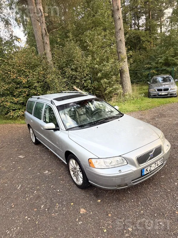 Volvo Pārdodu Volvo V70 – ļoti labā tehniskā stāvoklī. 