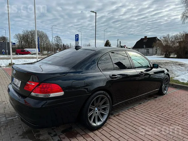 Kopts bmw e65 730d 170kw
Auto gan vizuàli, gan tehniski ļoti labà stàvoklí,