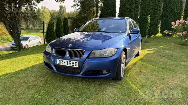 BMW 320 - 1