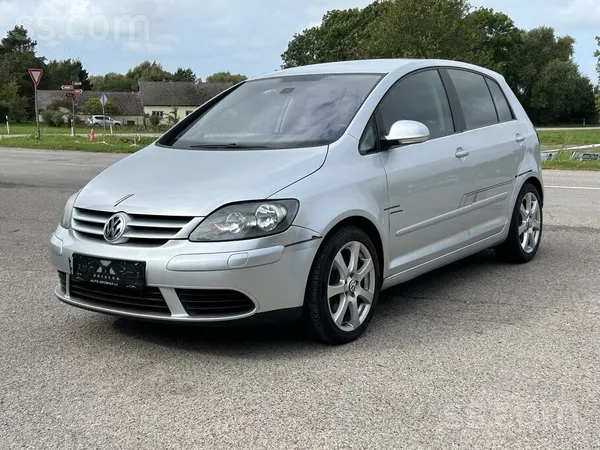 Volkswagen Golf Plus - 1