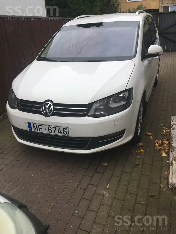 Volkswagen Sharan - 1