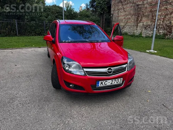 Opel Astra - 1