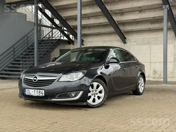 Opel Pārdošanai tiek piedāvāts kopts un uzticams Opel I