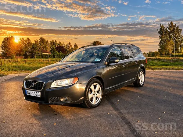 Volvo Pārdodu ļoti praktisku un komfortablu Volvo V70 ar