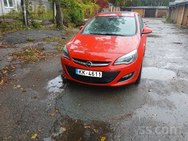 Pārdodas Opel Astra J Sports Tourer. Mašina labā tehniskā stāvoklī. 
Продаё