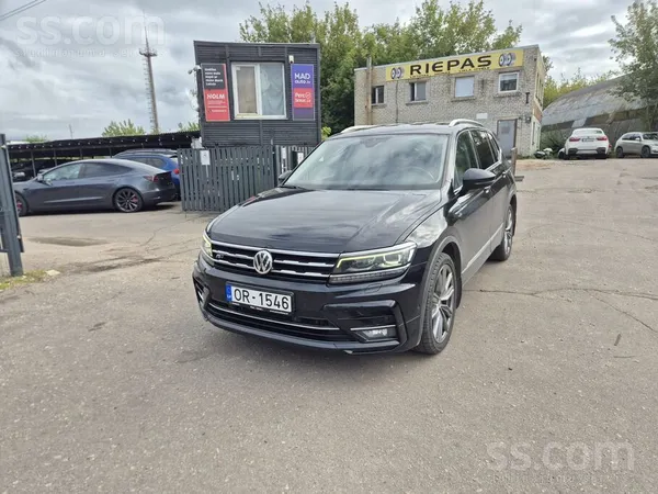 Volkswagen VW Tiguan Allspace R-Line 2.0 benzīns. 162kw