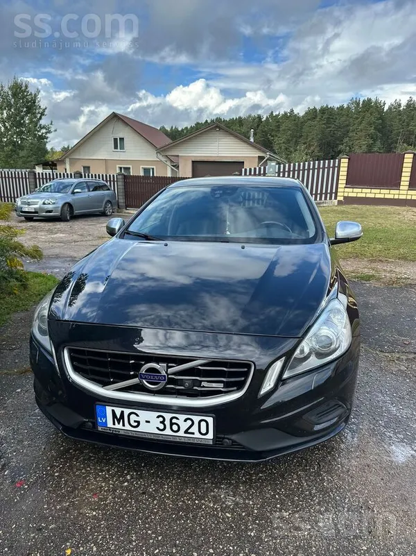 Volvo V60 - 1