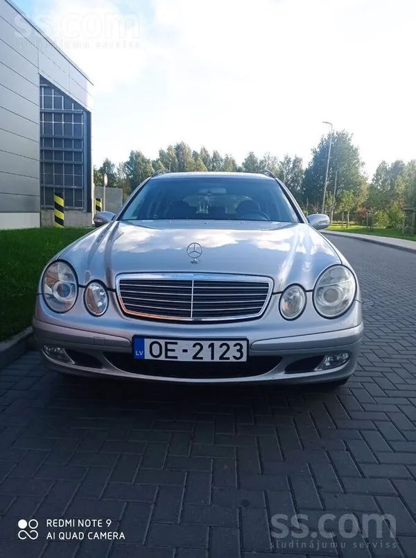 Pārdod Mercedes-Benz w211 automāts 2, 2d tiko ievests no Vācijas piereģistrē