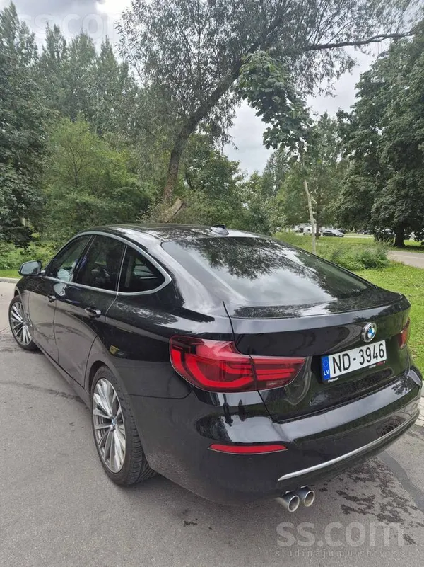 BMW BMW 320i xDrive GT 2020 66 250 km Panorama Adaptiv
