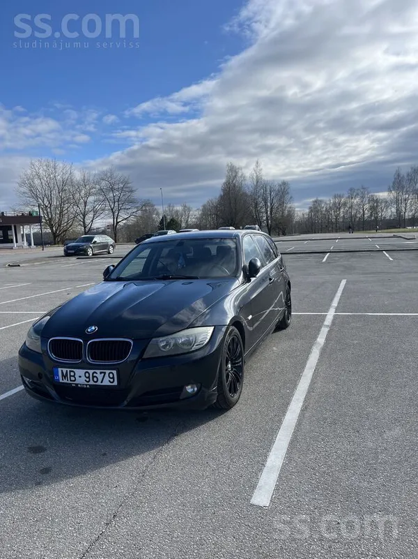 BMW 320 - 1