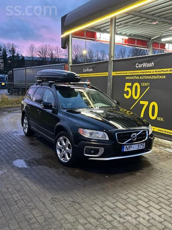 Volvo XC 70 - 1