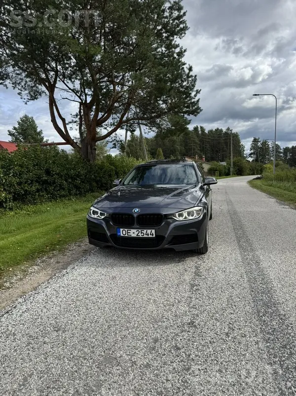BMW 320 - 1