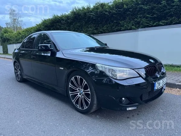 BMW 520 - 1