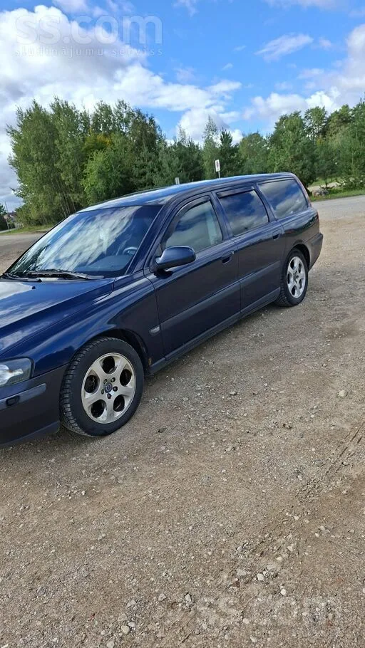 Volvo V70 2.4 D5 дизель Акпп ручная 5 ступ. ТО 02.2027