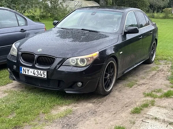 BMW 530 - 1