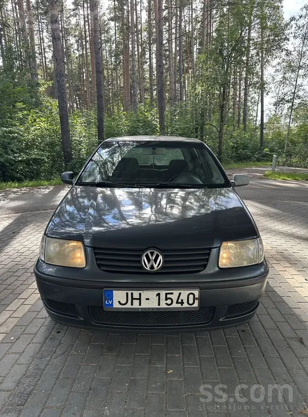 Volkswagen Polo - 1