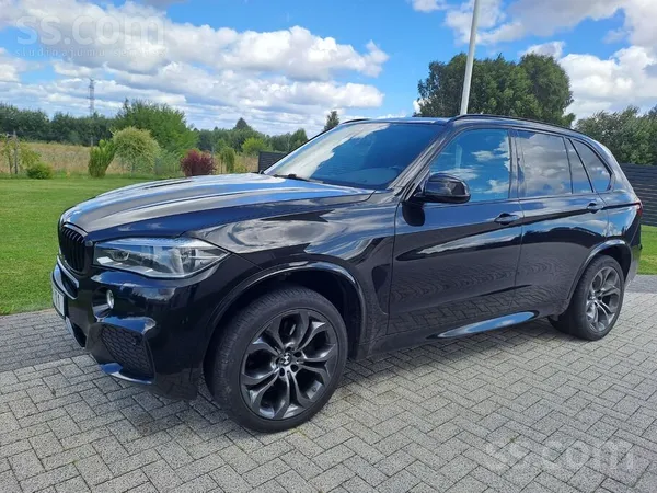X5 40d X-drive 230 kW Nenotriekts, dzīvs eksemplārs, bez defektiem
Manā īpa