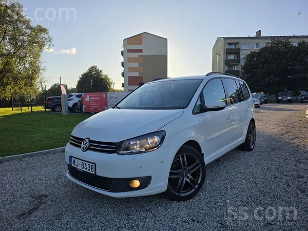 Volkswagen VW Touran 2014.g. Bluemotion 1.6d 77 kW dīzelis ar