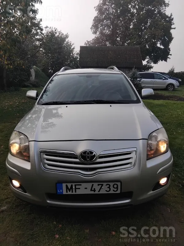 Pàrdodu, Sakarà ar jauna auto iegàdi. Savu veco, uzticamo, ekanomisko toyotu