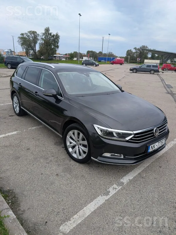 Lielisks auto kurš neprasa ieguldījumus. 200zs. alkantaras salons, lielais d