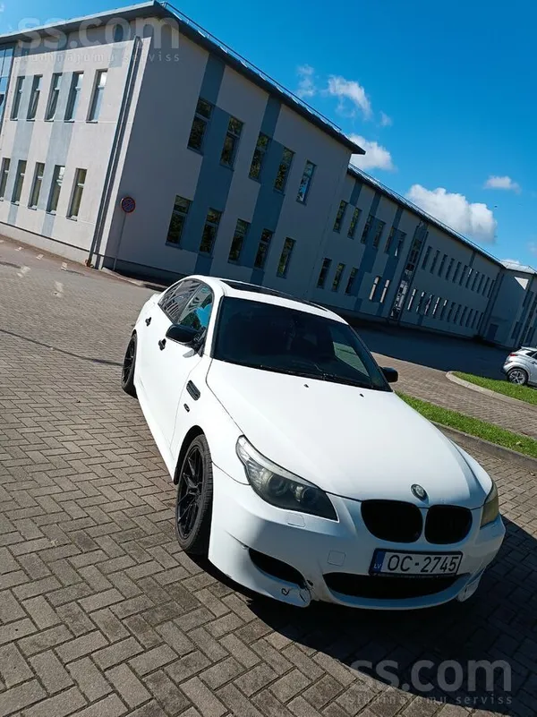 BMW 530 - 1