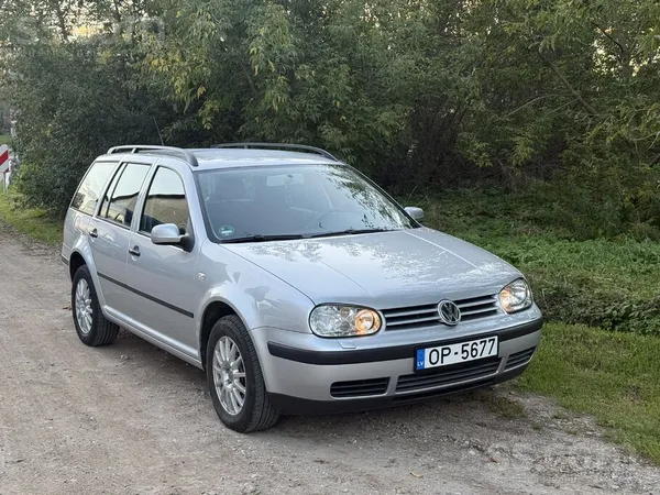 Volkswagen Golf 4 - 1