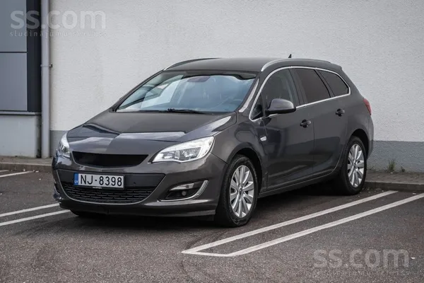 Opel Garantija - 1 gads bez nobraukuma ierobežojuma.