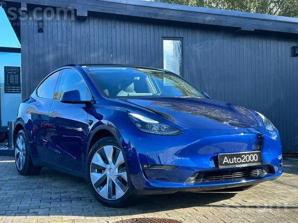 Tesla Model Y Long Range Awd 378kw 534zs 480km Ekii Atbalsts 

No Vācijas. Automaš