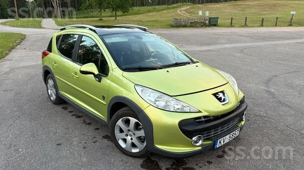 Peugeot 207 - 1