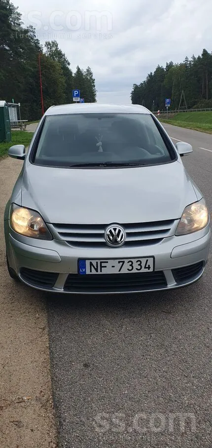 Volkswagen Pārdod labu golfiņu, tiko izieta tehniskā apskate,
