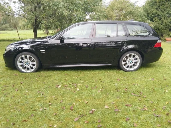 Pārdod BMW E61 530d M Sport Package Xdrive. Dacota Beige ādas salons, melnie