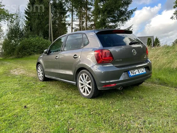 Volkswagen Polo - 1