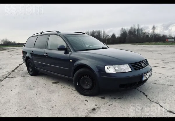 Volkswagen Passat (B5) - 1