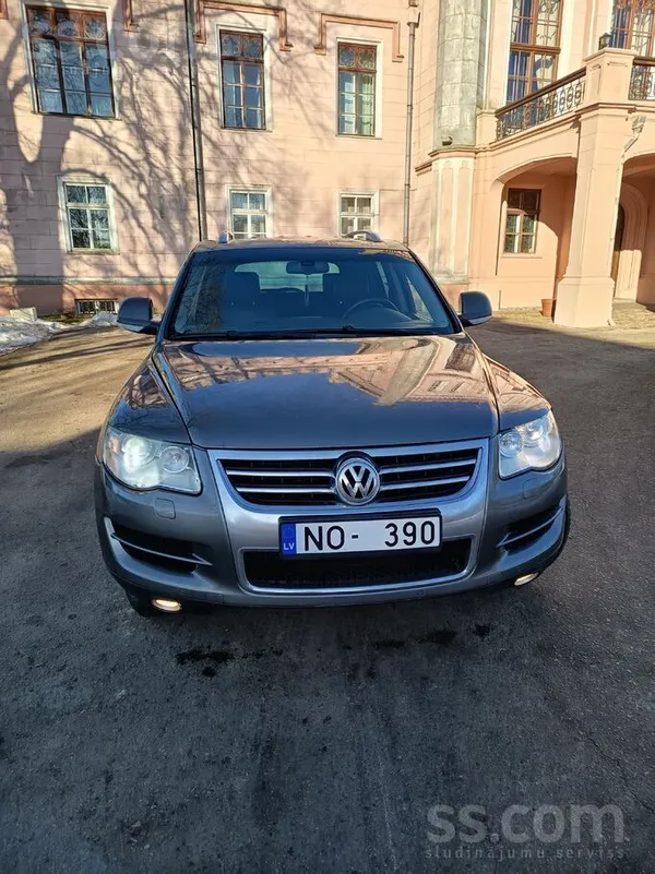 Volkswagen Touareg