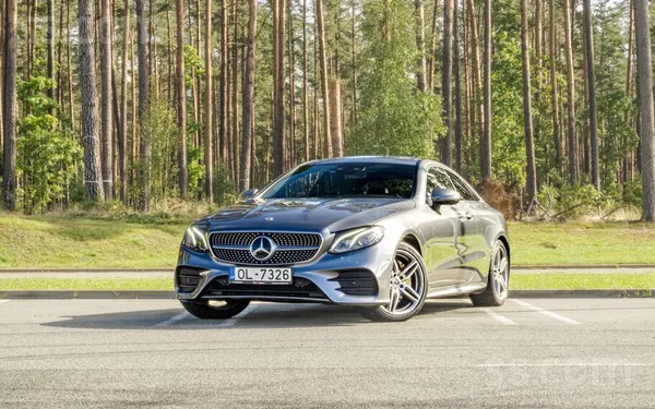 Mercedes E200 2019, 2.0 benzīns, Automāts, Kupeja, Pelēks — Latvijā