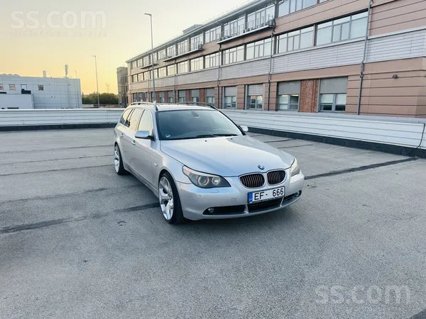 BMW 525 - 1