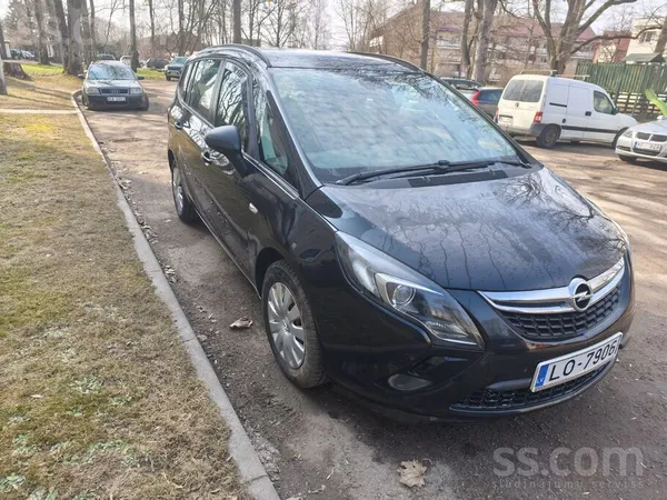 Opel Zafira - 1