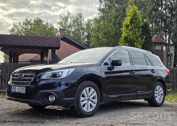 Subaru Pārdodu Subaru Outback, 2015. gads, 2.5 benzīns, 1