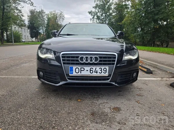 Audi A4 - 1