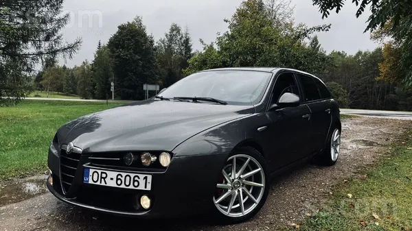 Alfa-Romeo 159 2007, 1.9D dīzelis, Manuāls, Universāls, Brūns — Latvijā