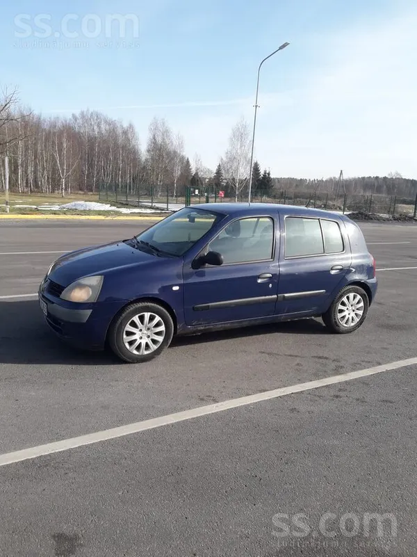 Pārdodu Clio 1.2 benzīns. 
Ērts, ekonomisks un niprs auto pilsētai. 5 durvi