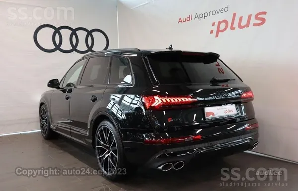 Audi Q7 - 1