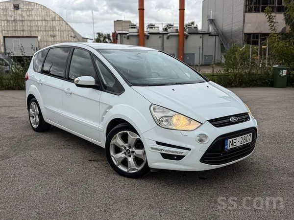 Ford Svaiga skate. Ātrumkārba ar garantiju. 7 Vietas. V