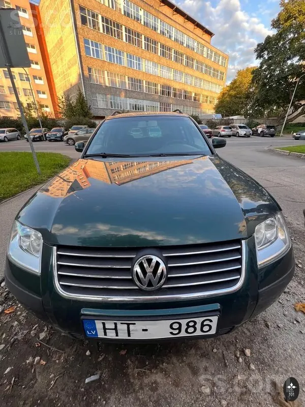 Volkswagen Passat (B5) - 1
