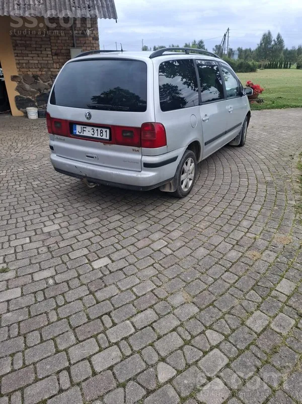 Volkswagen Sharan 2003, 1.9D dīzelis, Manuāls, Furgons, Sudrabs — Latvijā