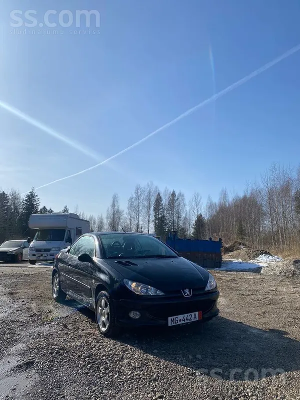 Pārdod Peugeot kabrioletu. Tikko atvests no Vācijas. 
Zvanīt uz otro numuru